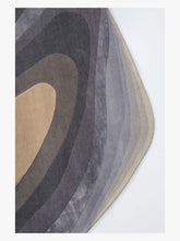 Load image into Gallery viewer, Strata round in Grey designed by Roula Salamoun/250cm
